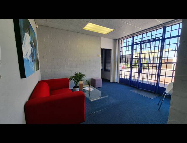 200M² WAREHOUSE TO LET IN OBSERVATORY